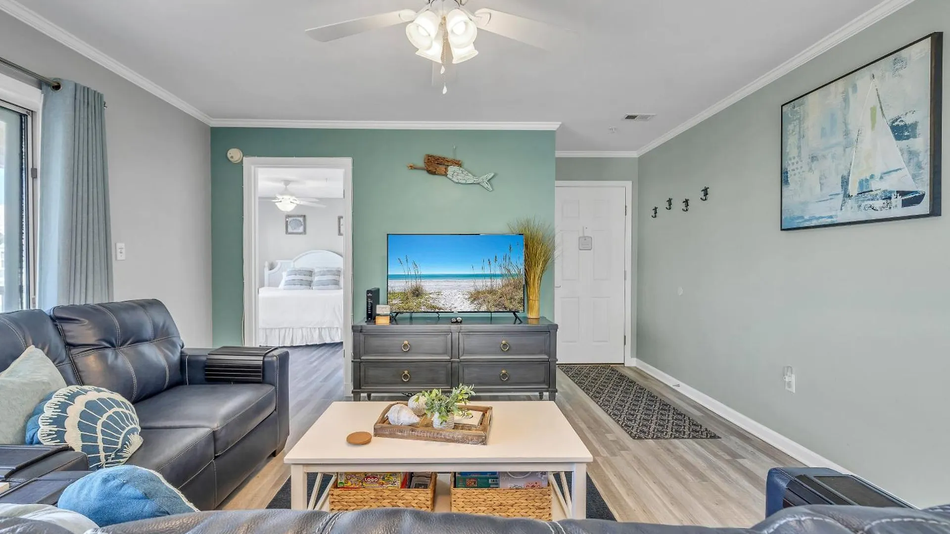 Beach Bella-Quiet-Pool-Private Beach Access Destin